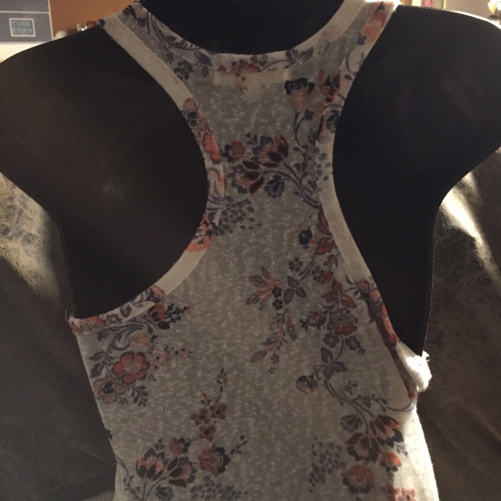 Tank top - Picture 2 of 2
